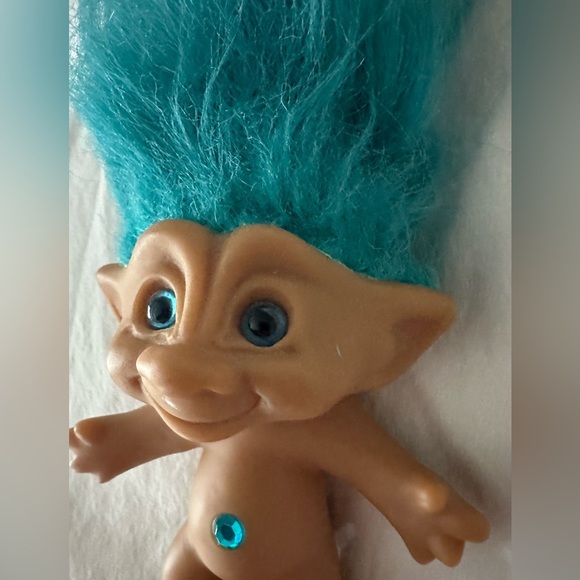 Vintage Ace Novelty Co. Inc. Treasure Troll with Wishstone - Picture 8 of 9